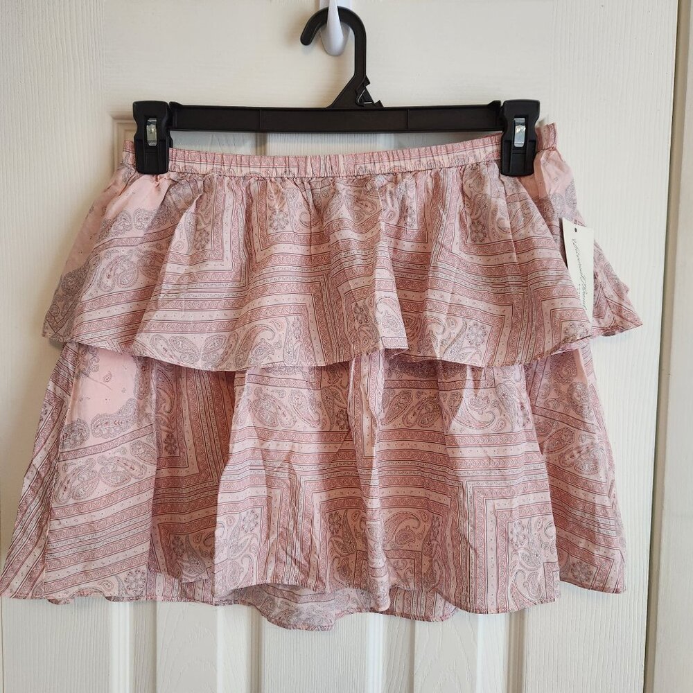 Universal Thread Pink Paisley Print Ruffle Mini Skirt M Elastic Waist Lightweigh